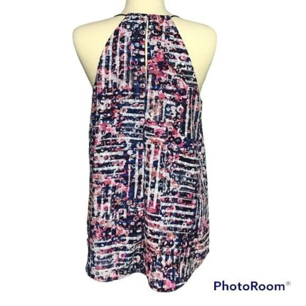 ✨Express Barcelona reversible tank top blouse royal blue and floral print lace✨ - Image 3