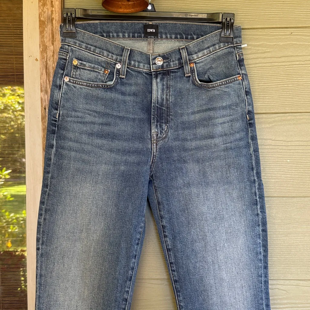 Edwin “Bree” Jeans with Frayed Hem in Hush Blue Size 24 - Image 2