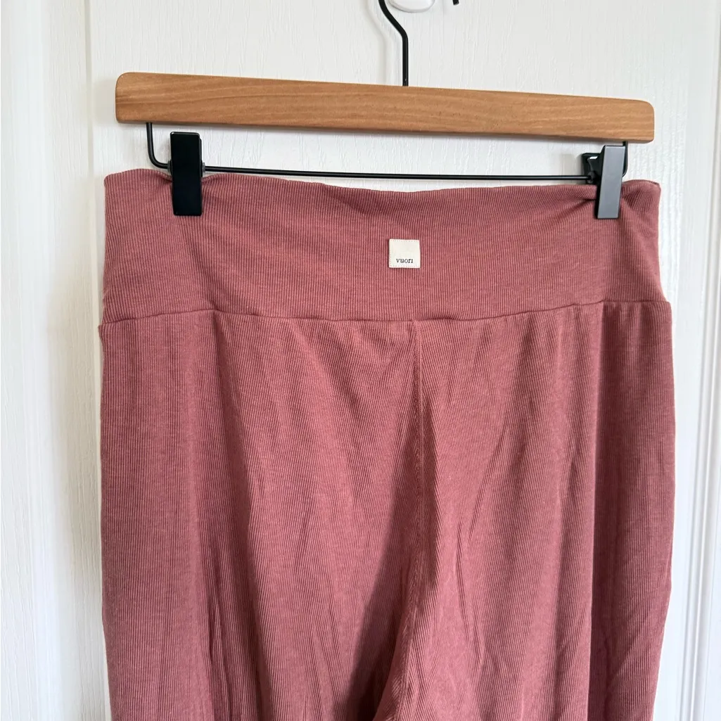 Vuori Pose At Ease Pant Ultra Soft Performance Rib Mid Rise Rosewood Heather - Image 4