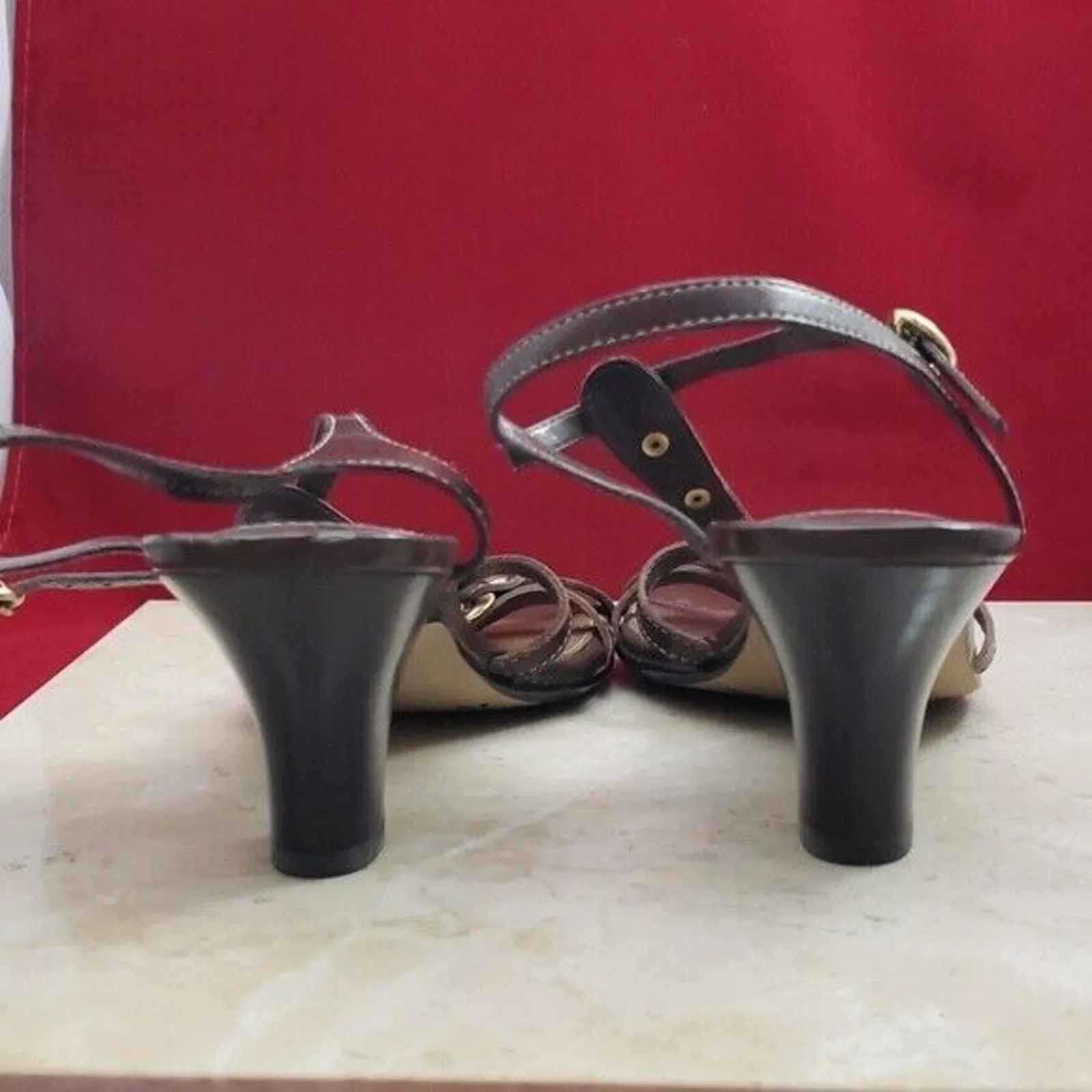 Liz Claiborne Heels Brown & Gold Ankle Tie Heels - Size 7.5 - Image 4