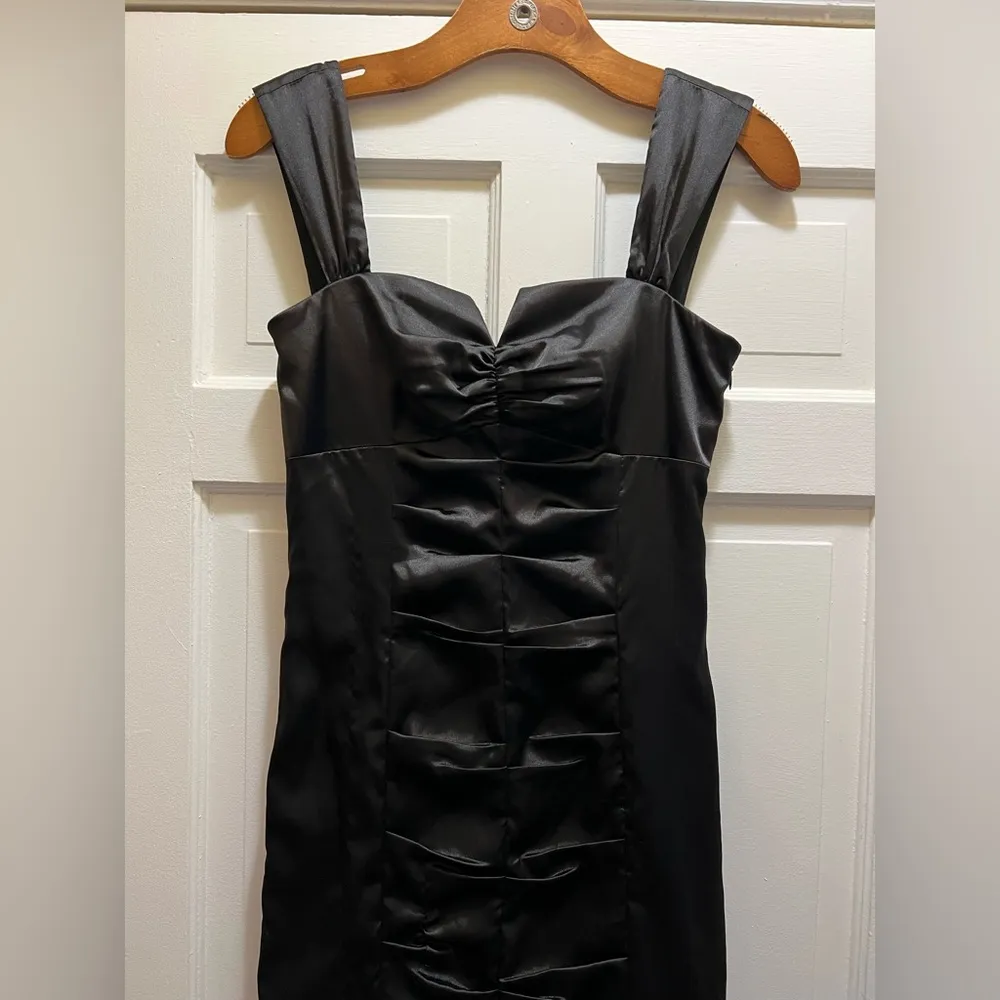 Morgan and Co Black Fit and Flare Dress - Image 3