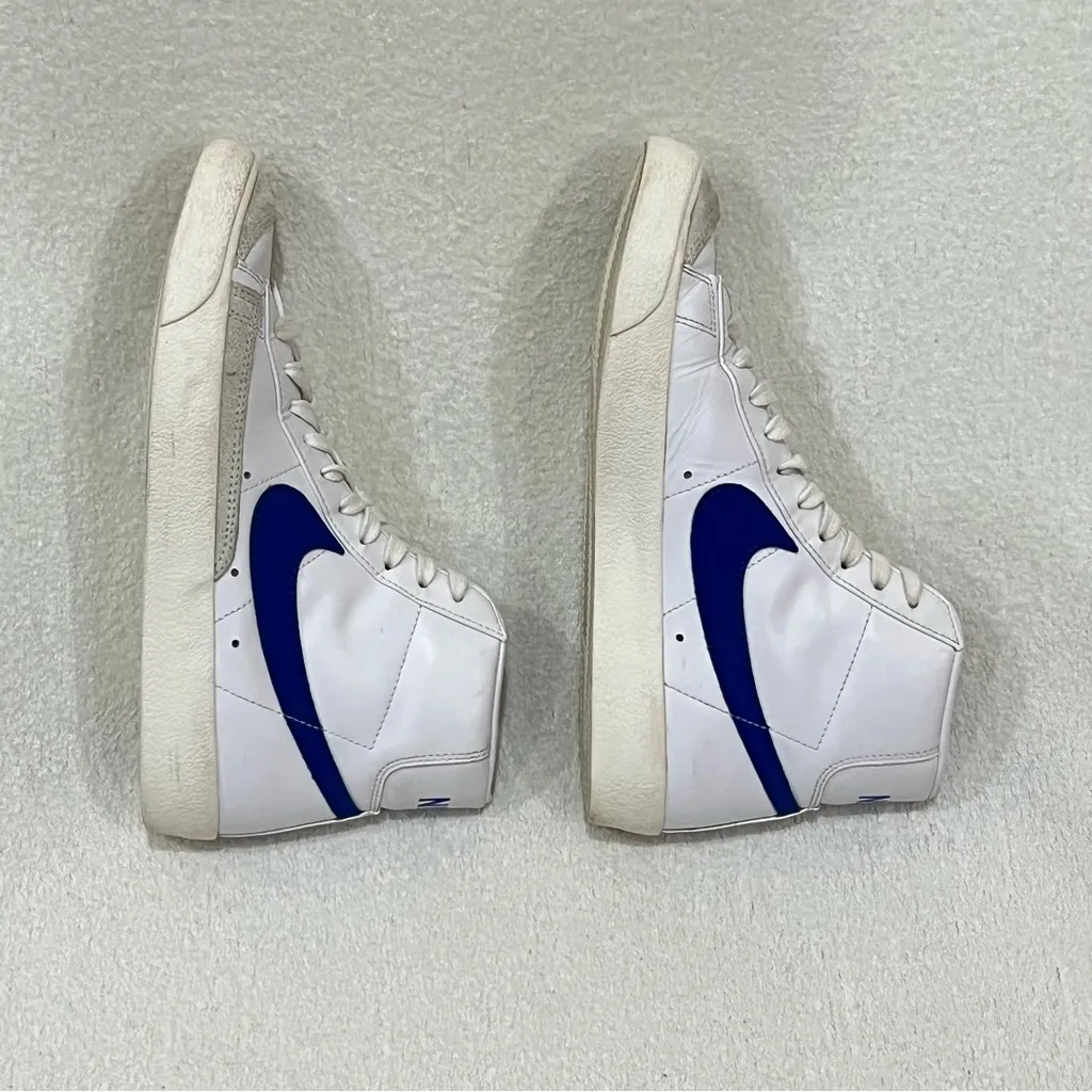 Nike Blazer Mid 77 Women’s Shoe CZ1055-124 Size 9 - Image 4