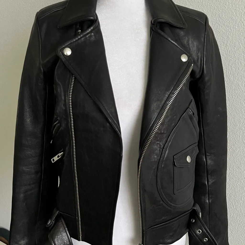 IRO Black Leather with dark navy accentMoto Jacket scotsdal - Image 15