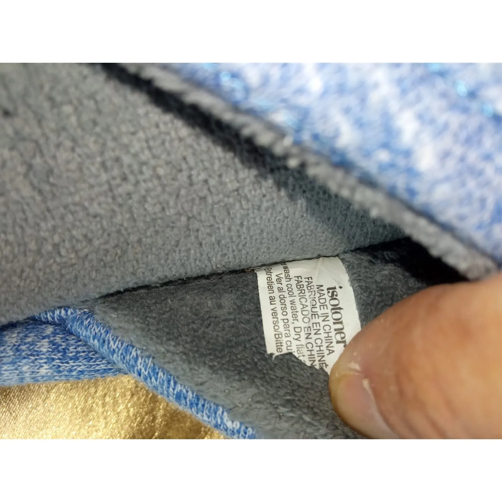 ISOTONER Womens Blue Gray Slippers Size 6.5-7 - Image 3