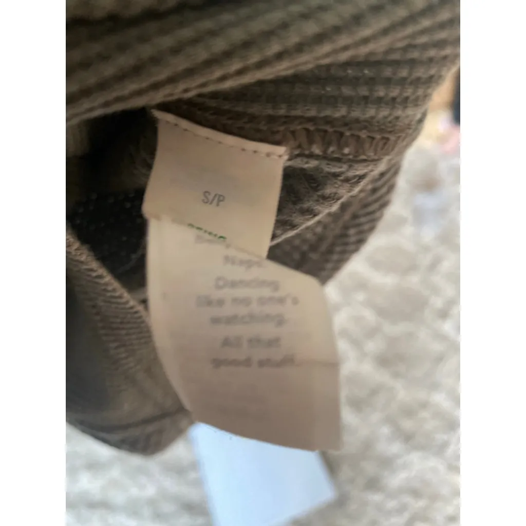 Aerie Oversized Sage Shacket Waffle Knit DISCONTINUED Button Up Quiet Luxury SP - Image 5