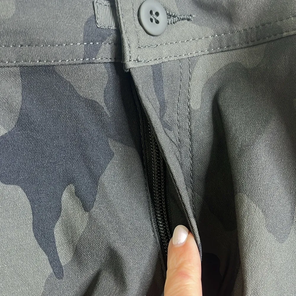 Prana Halle Short Plus II Charcoal Camouflage Women's 7” inseam Shorts, size 20W - Image 14