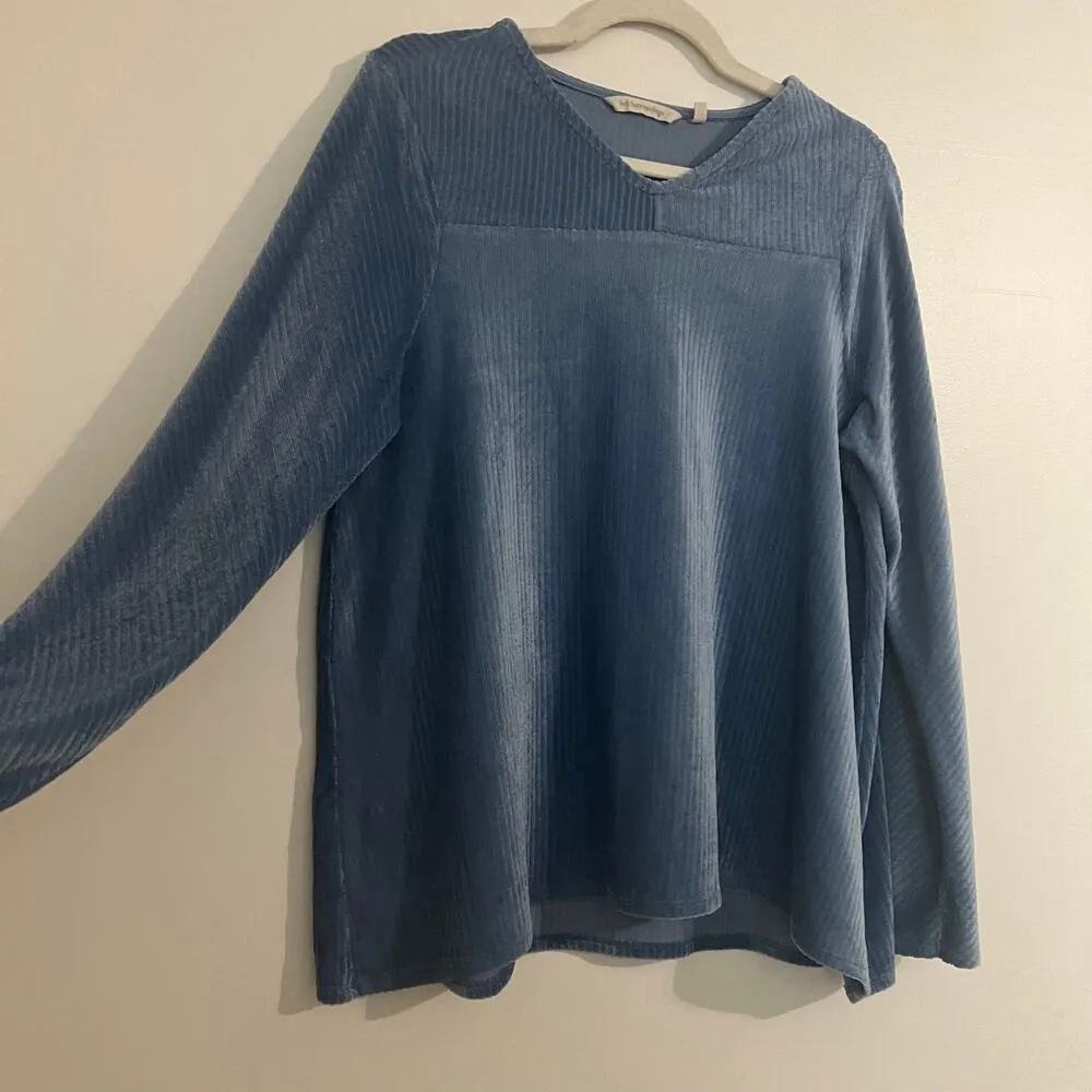 Soft Surroundings Velvet Velour V Neck Button Sleeve Detail Long Sleeve Top - Image 8