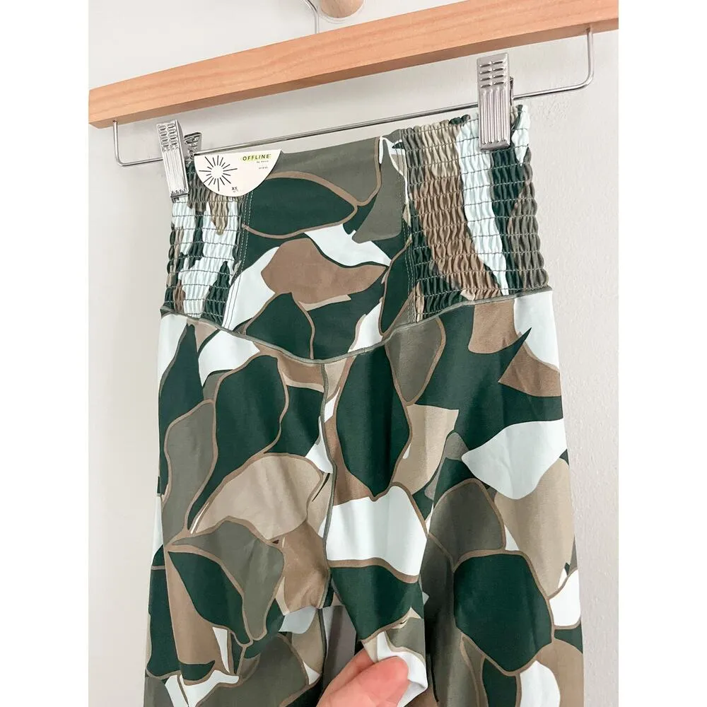 OFFLINE By Aerie Real Me Smocked 7/8 Legging Dusty Seafoam Green Print Sz XS - Image 6