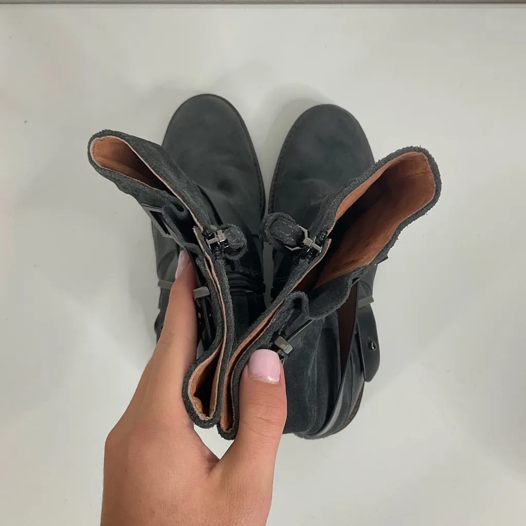 Louise Et Cie Valencia Brown Suede Moto Boots Size 8.5 - Image 5