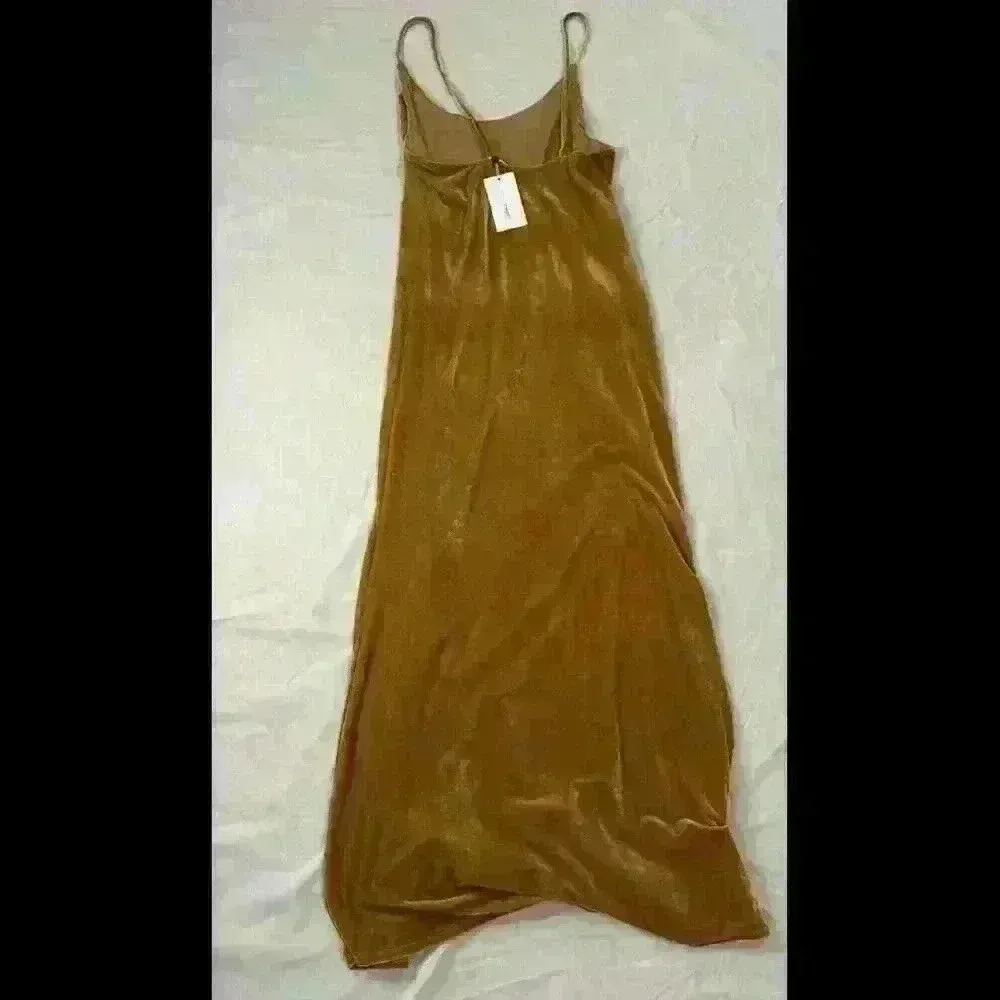 Revolve  Lina  Velvet Floor Length Dress Size M Womens Gold Party Event Maxi NWT - Image 4