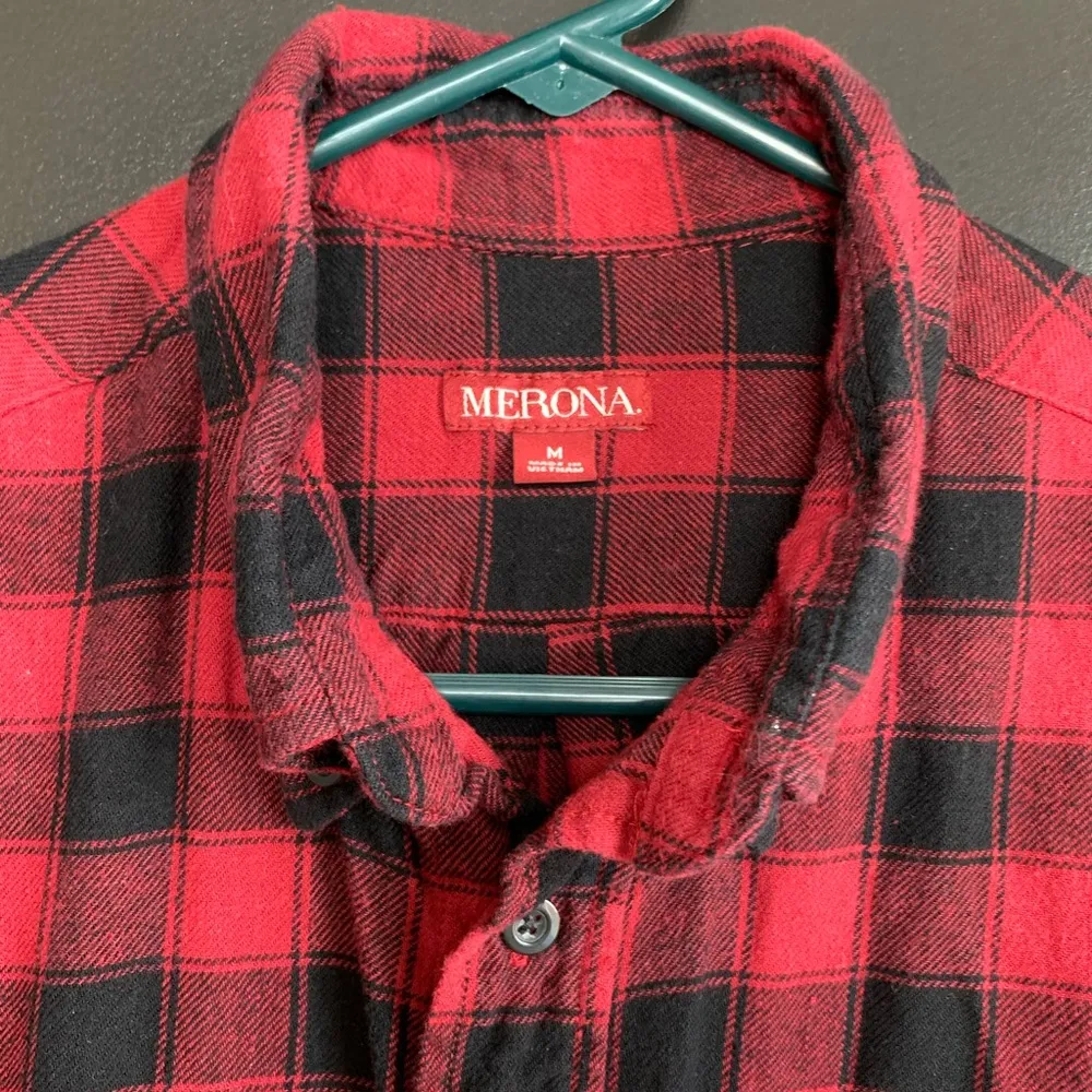 Merona Red Plaid Button Down Flannel Shirt women Medium soft cozy - Image 3