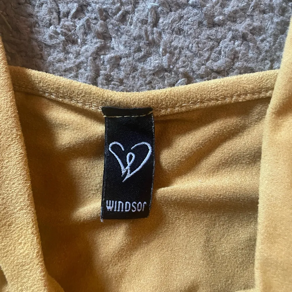 Velvet Cut-Out Bow Bodycon Spaghetti Strap Bodysuit - Image 6