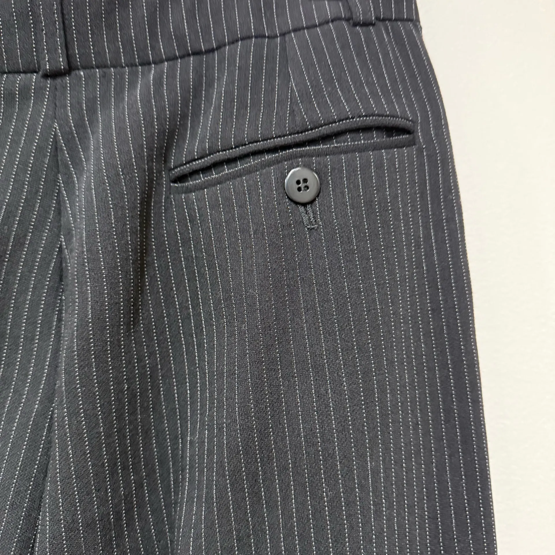 Armani collezioni pinstripe straight leg dress pants Size 8  - Image 6