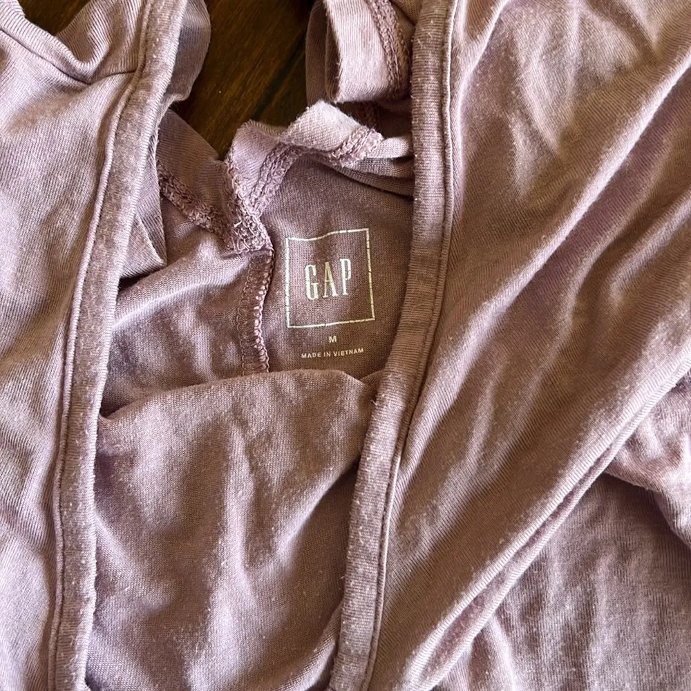 Gap  Long Sleeve - Image 2