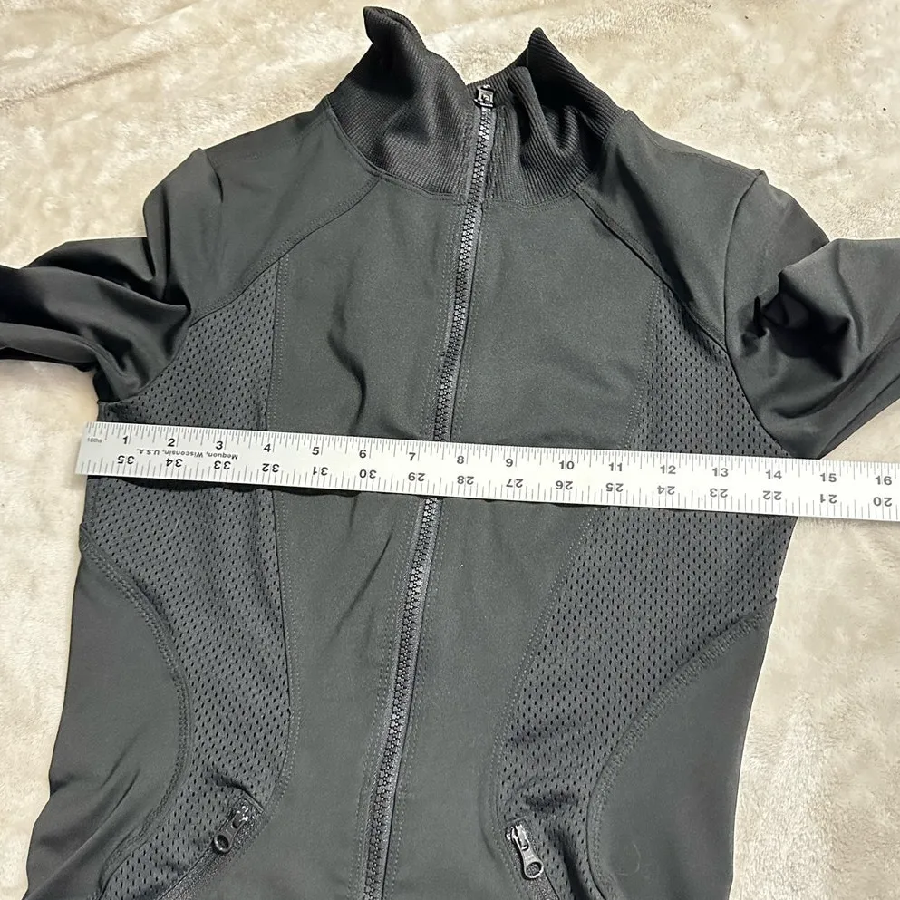 Adidas  by Stella McCartney Performance Essentials Midlayer Mesh-Inset Jacket XS - Image 9