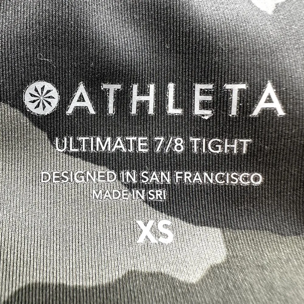 Athleta Ultimate Stash Pocket Camo 7/8 Tight Leggings SuperSonic Green XS - Image 3