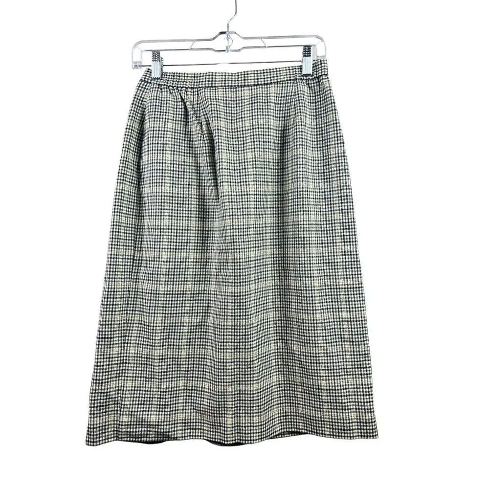 Susan Bristol Women's Tan Plaid Skirt - Image 2