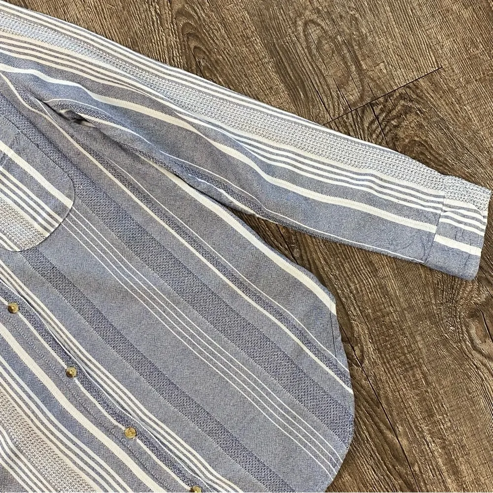 Maeve Anthropologie Shirt Women S Blue White Vertical Striped Button Down - Image 4