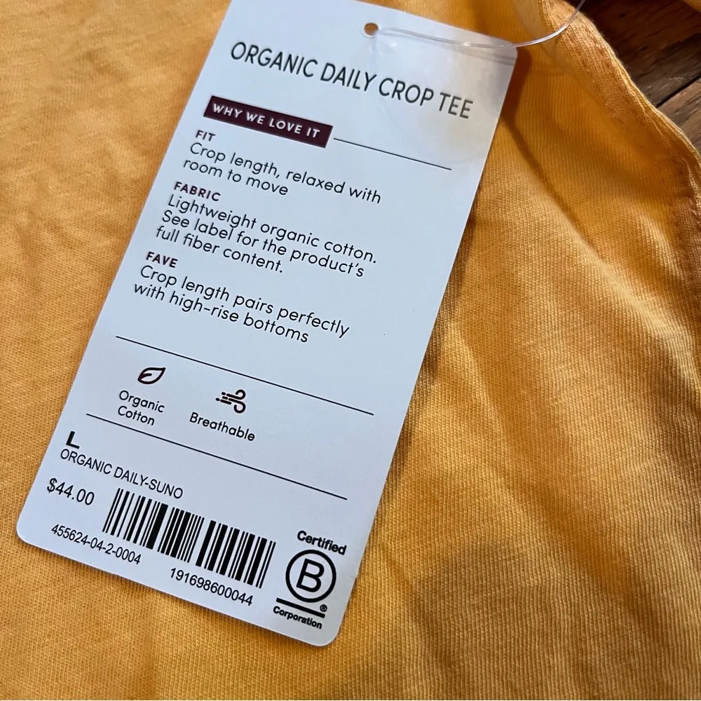NEW Athleta Orange Daily Crop Tee - Image 3