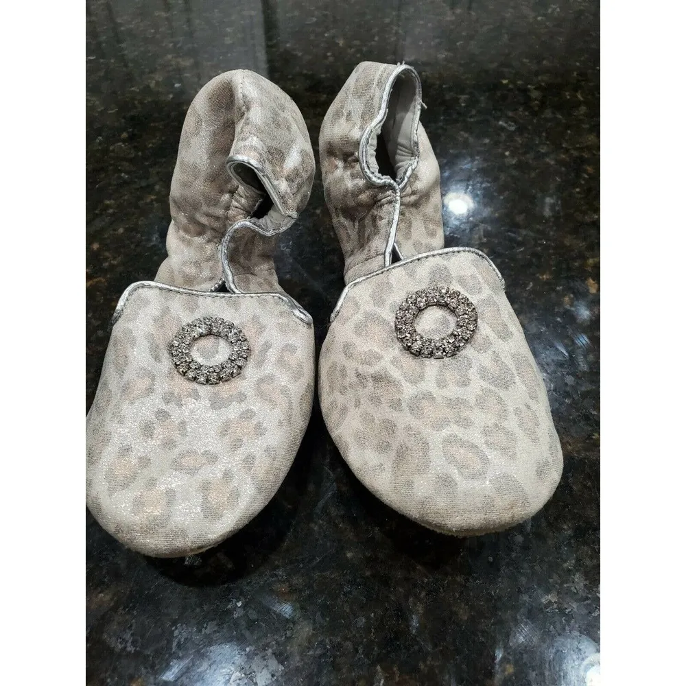 Bayce Gray Women's Close Toe Low Top Slip On Casual Flat Shoes Size US 8.5 - Image 2