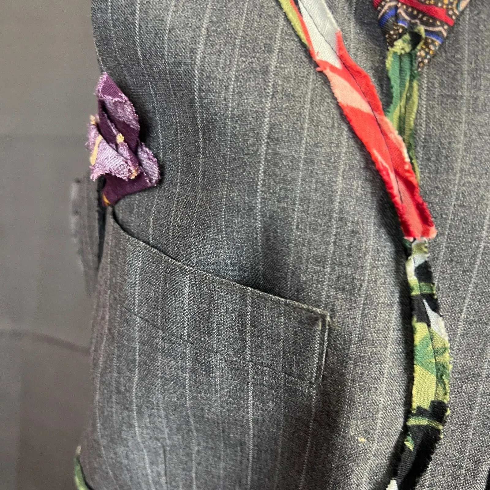Staley Gretzinger pinstripe Med vest floral fabric embellishments multicolor Gray - Image 8