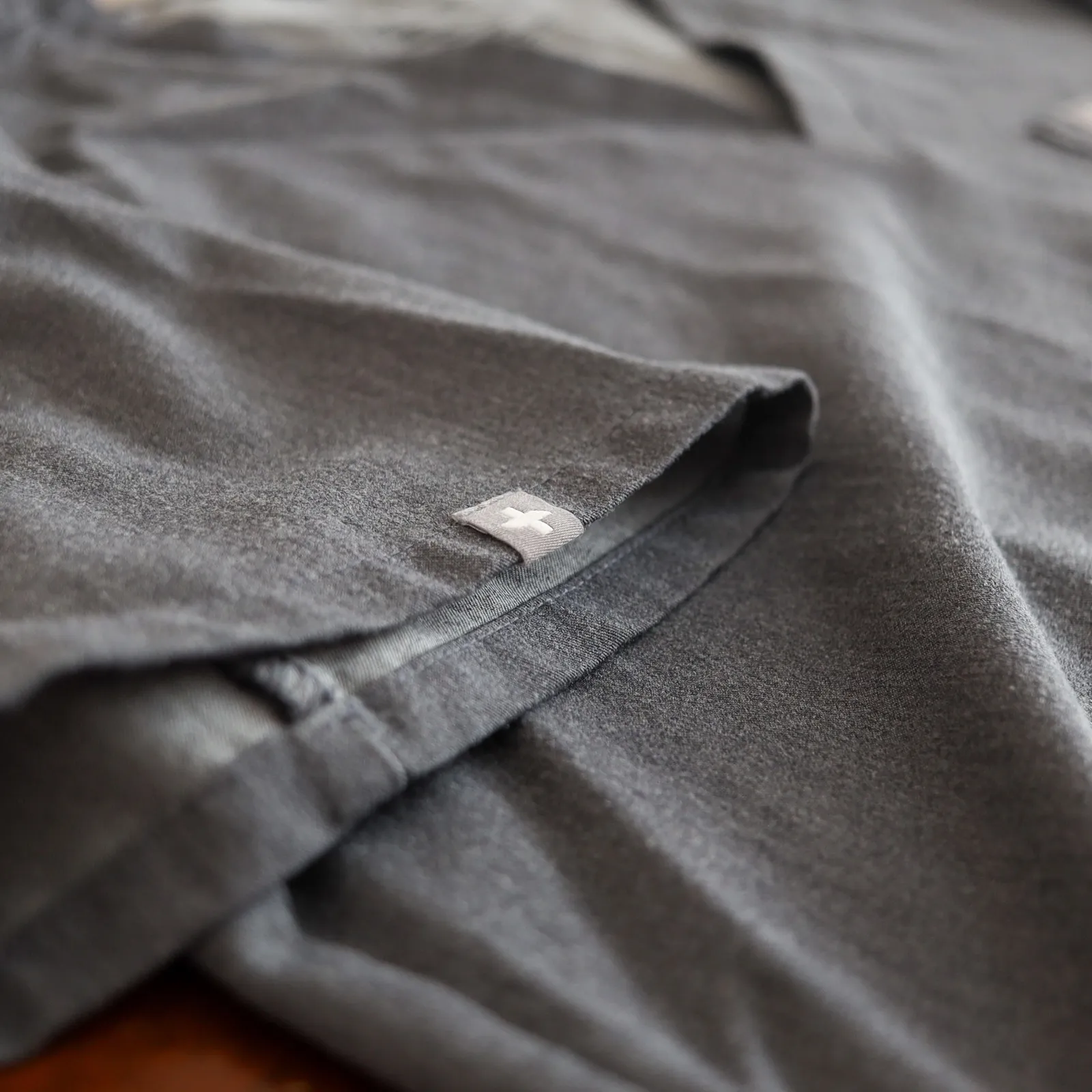 FIGS Technical‎ Co FIGS Technical Collection Scrub Top Women's XL V-Neck Gray - Image 5