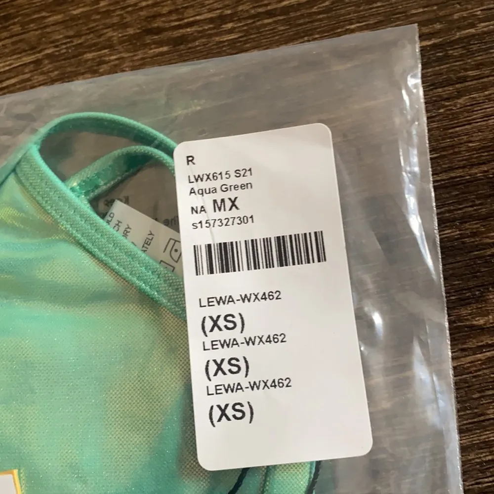 Love wave Green Metallic Bikini Top - Image 5