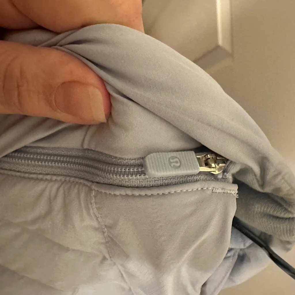 Lululemon Pack It Down Jacket
Blue Linen - Image 12