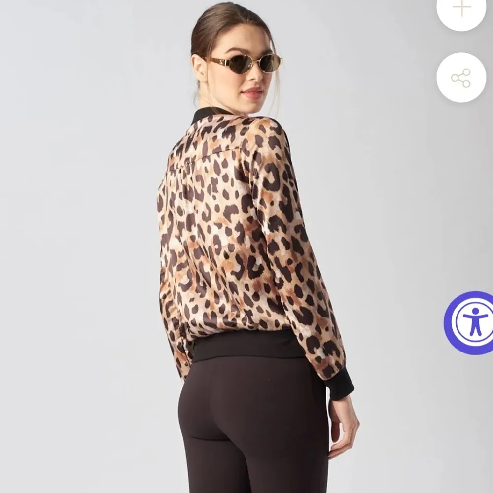 GOTTEX STUDIO SATIN BOMBER JACKET IN LEOPARD - Image 2