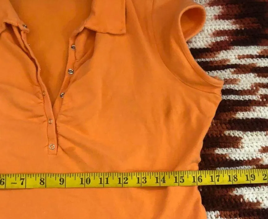 2000s Orange V - Image 4