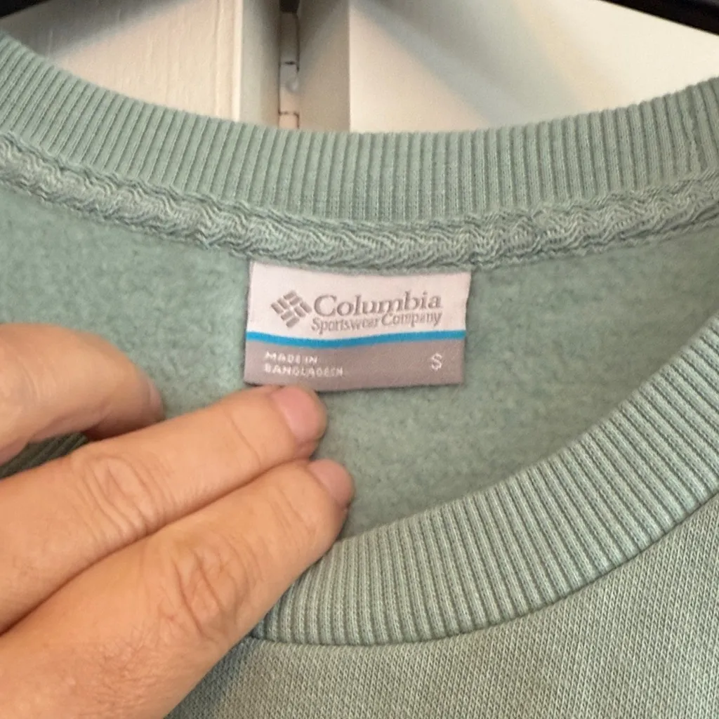 Columbia‎ Sportswear Company Women's Mint Green Graphic Sweatshirt Size S - Image 4
