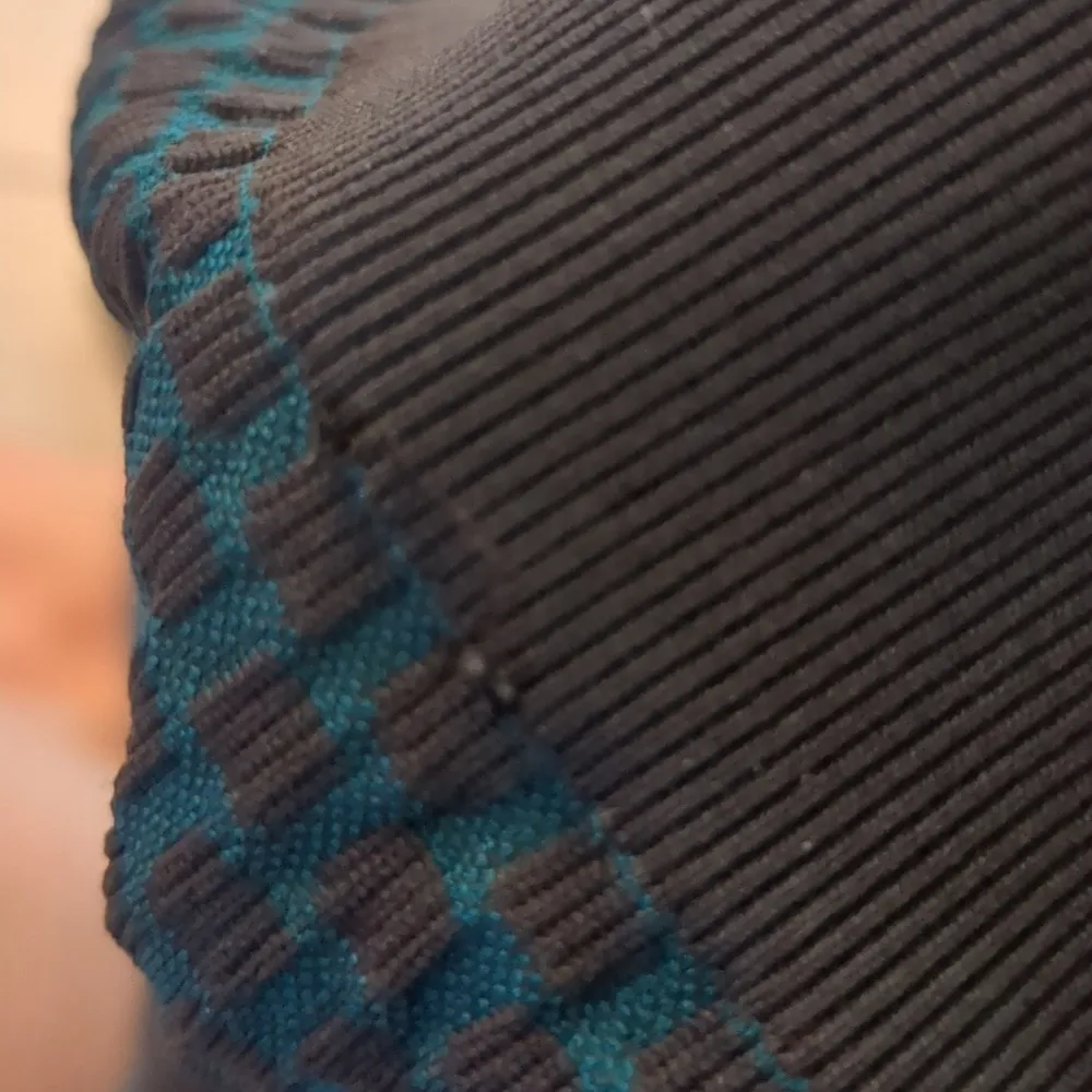 Lululemon black/ forage teal all about that base tights 4? - Image 7