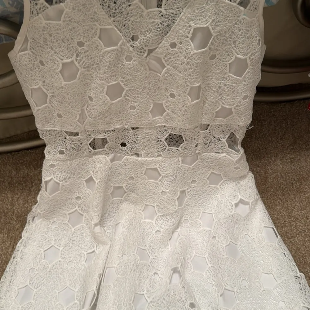 White eyelet dress by Marilyn Monroe Size S - Image 4
