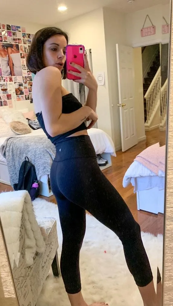 Lululemon Wunder Under Cropped Leggings - Image 4