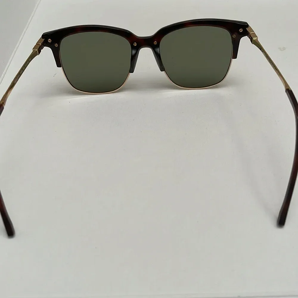 Marc Jacobs Tortoise Sunglasses - Image 9