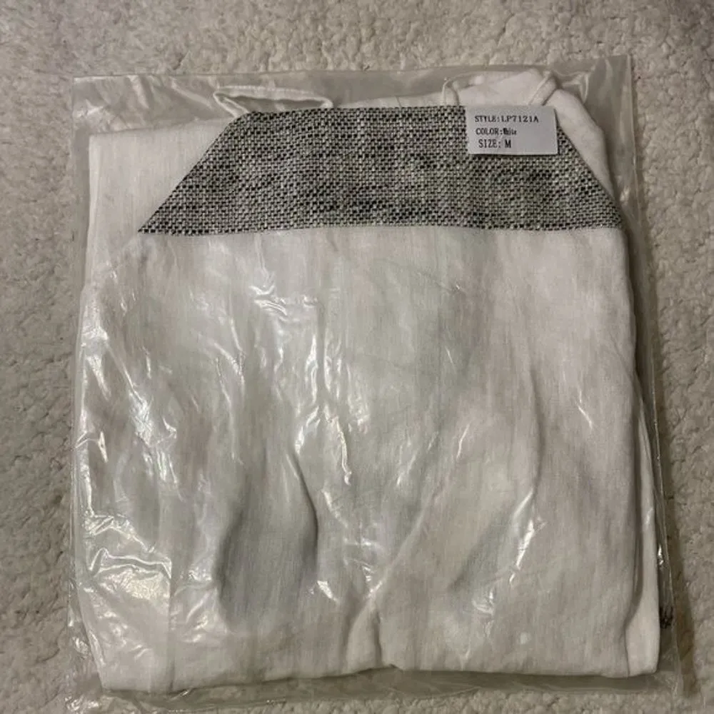 Line & Dot White Tweed Romper NWT - Image 46