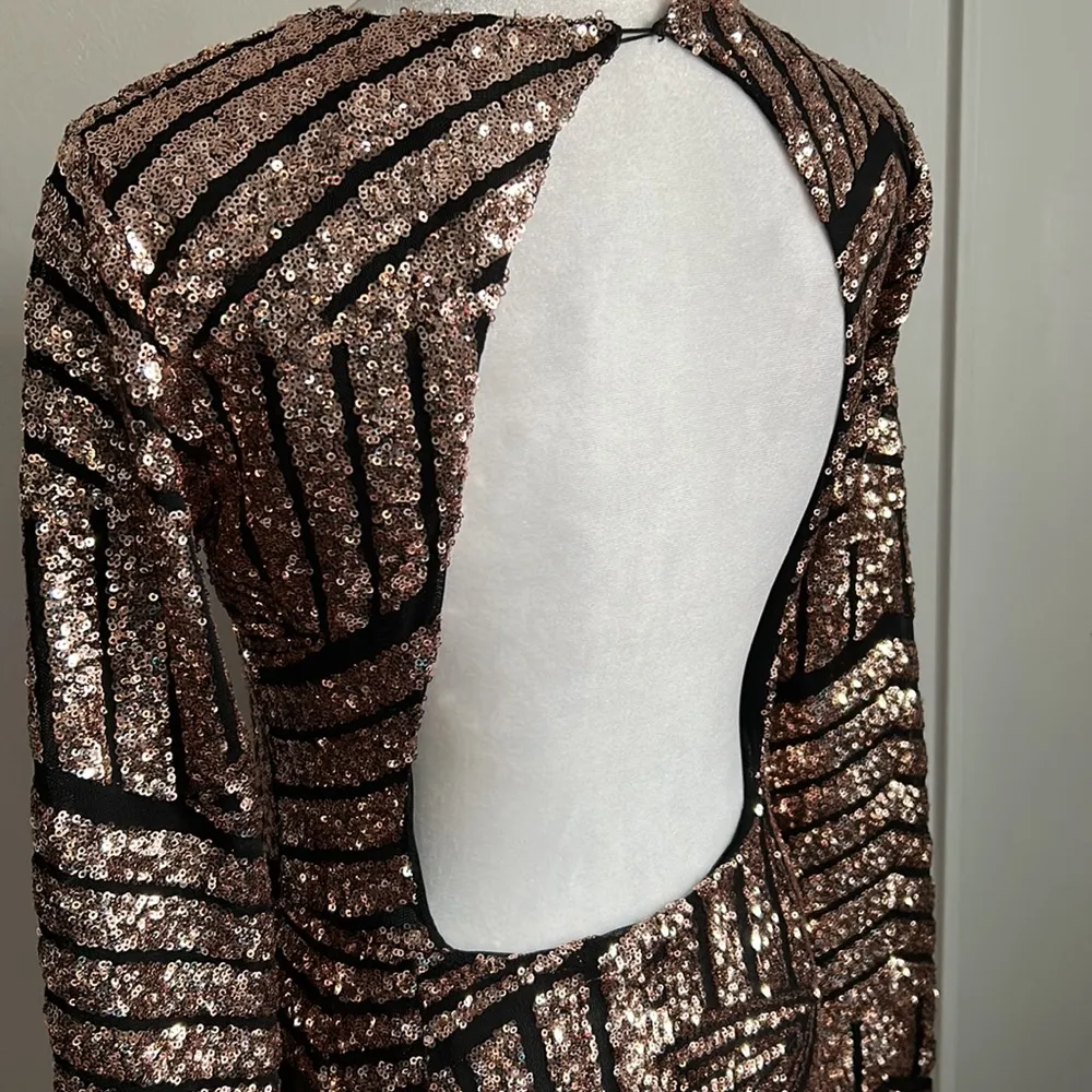 New ZARA Holiday Glam Rose Gold Sequined Open Back Body Contoured Mini Dress - Image 6