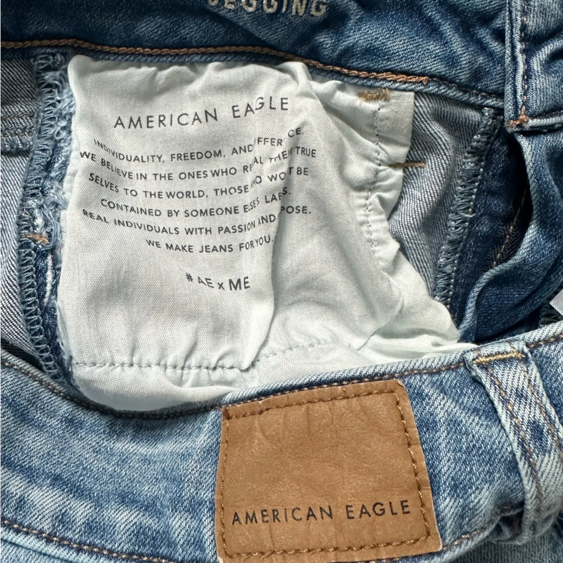American Eagle Outfitters Light Blue Distressed Skinny Jeans - Image 7