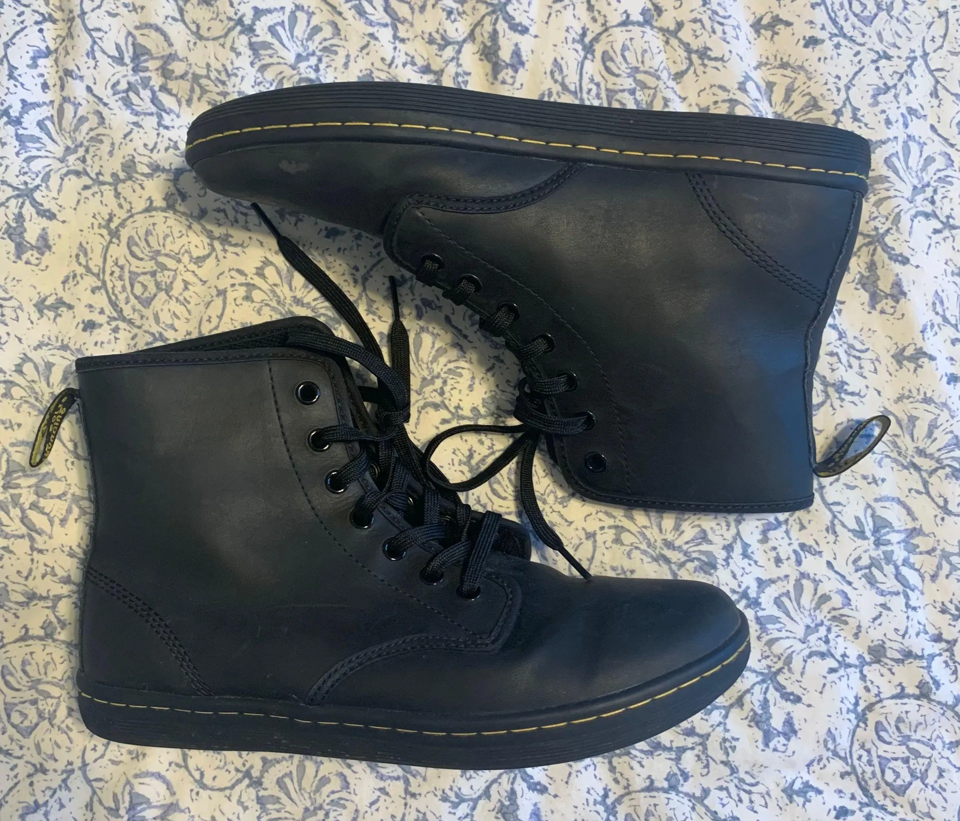 Dr. Martens Shoreditch Shoes - Image 3