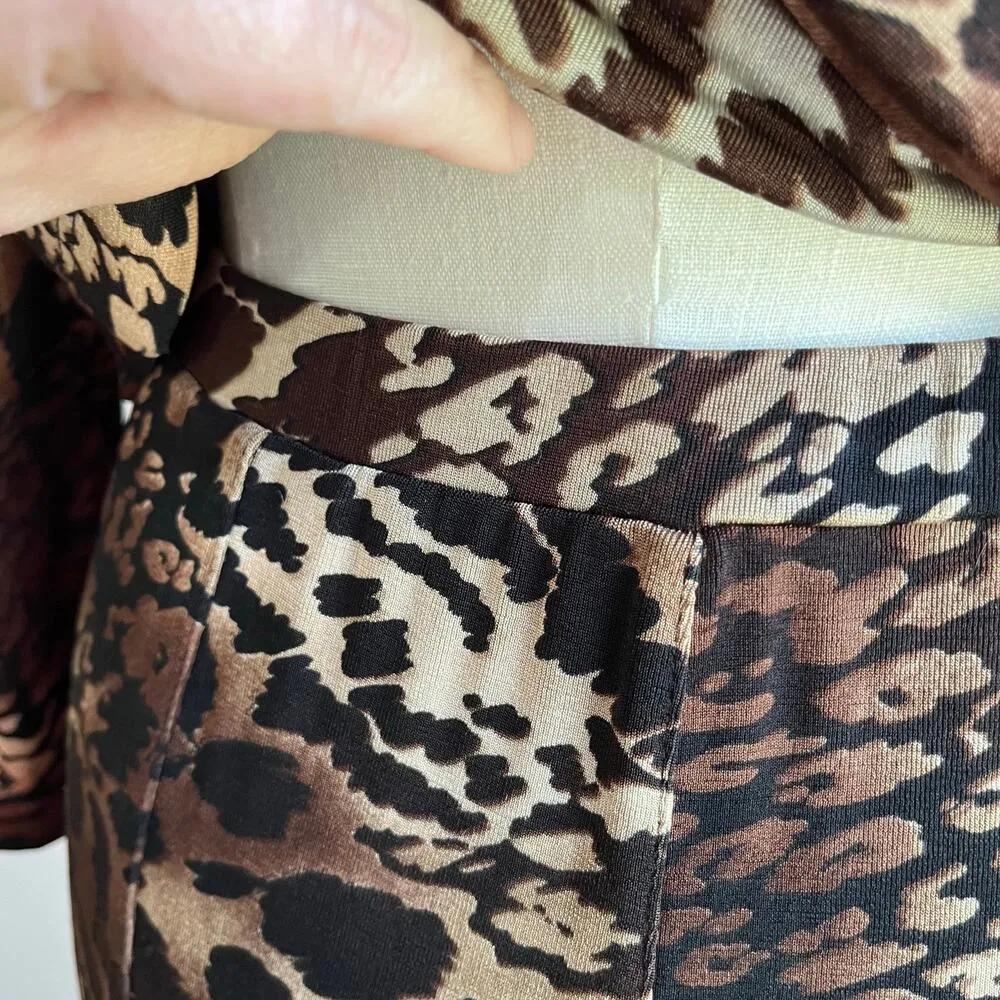 Chico's Travelers Blouse & Midi Skirt Cheetah Print Set Size 0= US Small - Image 5