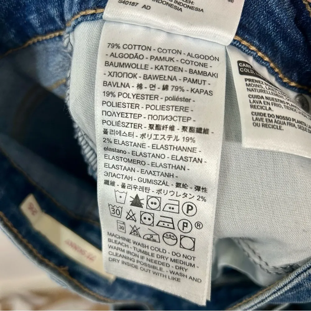 Levi’s Women’s 711 Skinny Raw Hem Denim Jeans Medium Blue Wash Size 26 FLAW - Image 5