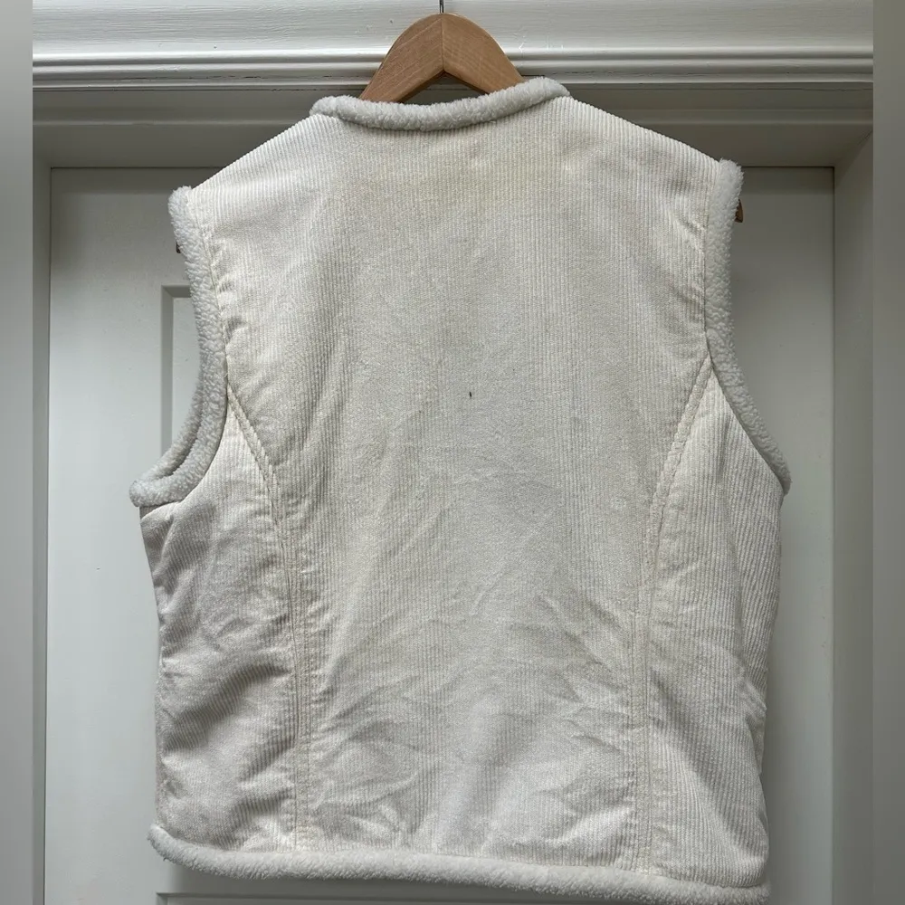 Vintage jones NY Sherpa fleece vest size large - Image 4