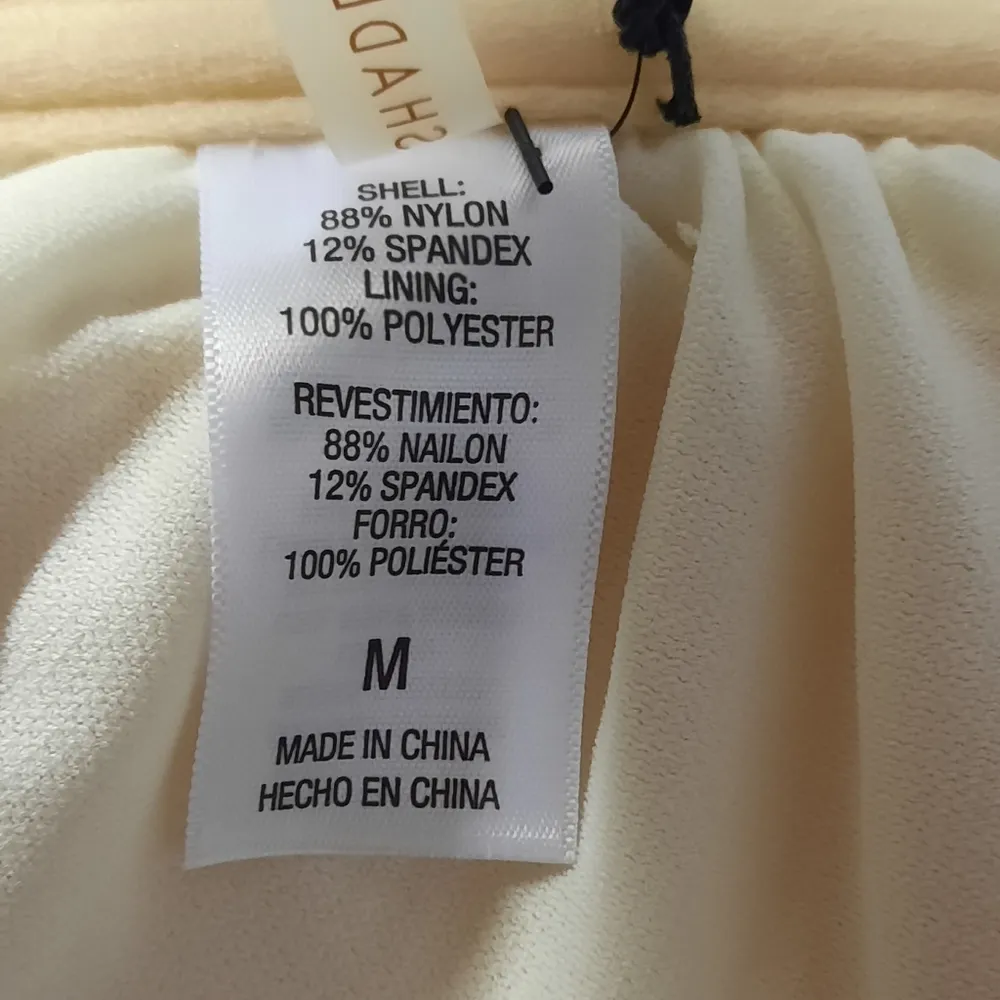 Shade & Shore Bikini Top Women's Size Medium Tropical Bandeau Swimsuit Swimwear - Image 10