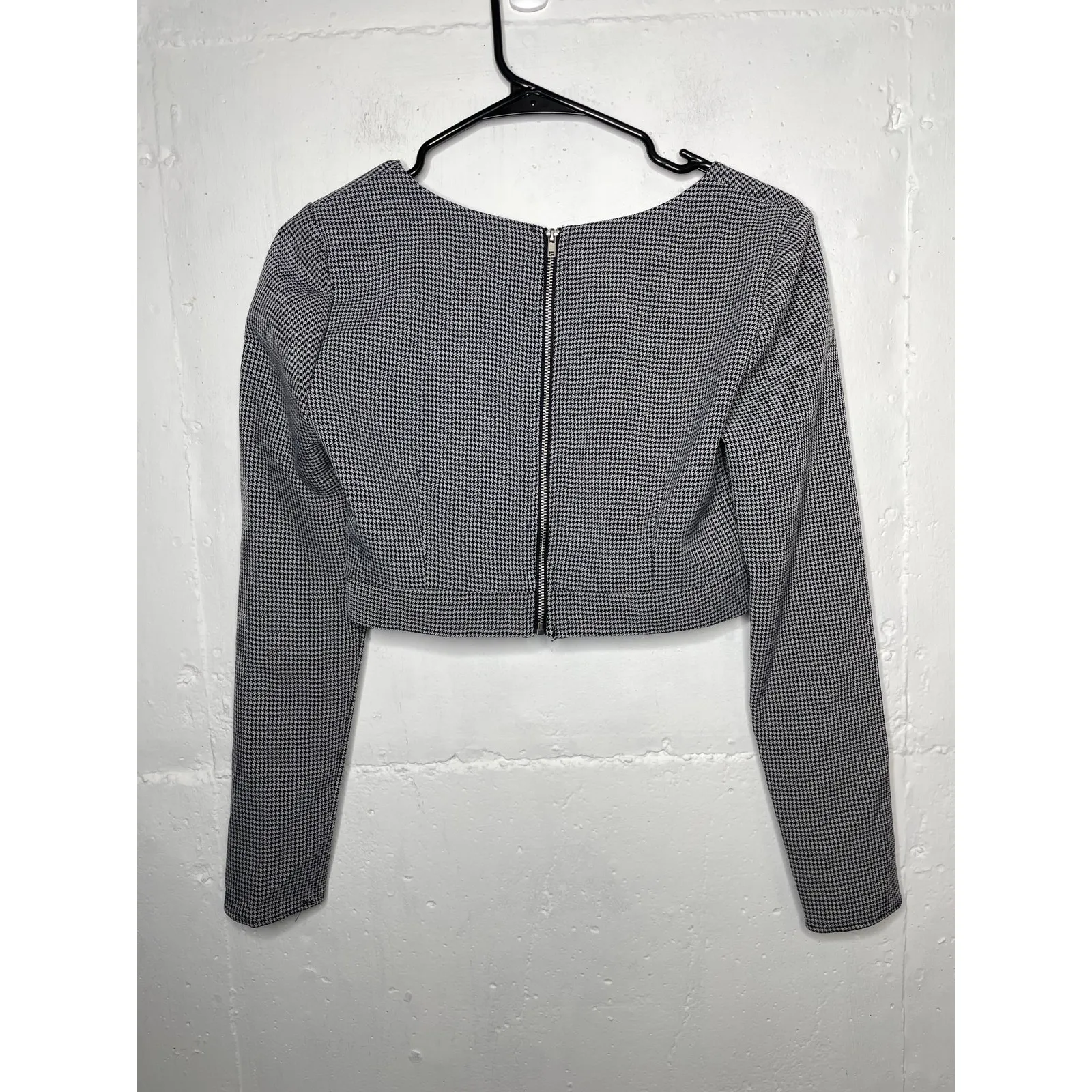 NEW WAYF Womens Houndstooth Cropped Long Sleeve Square Neck Size Small - Image 4