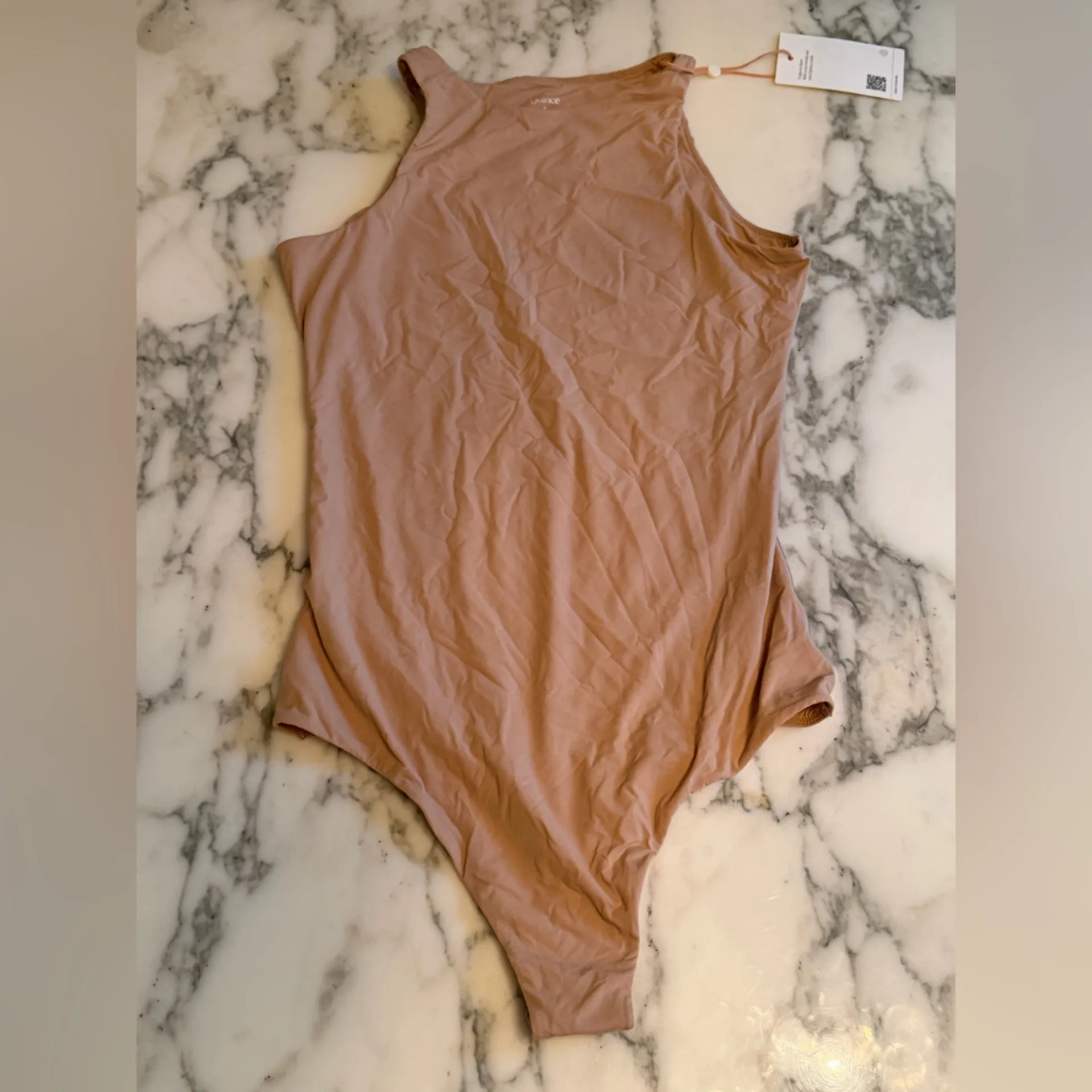 NWT Quince Second Skin High Neck Mocha Nude Bodysuit Sz M - Image 6
