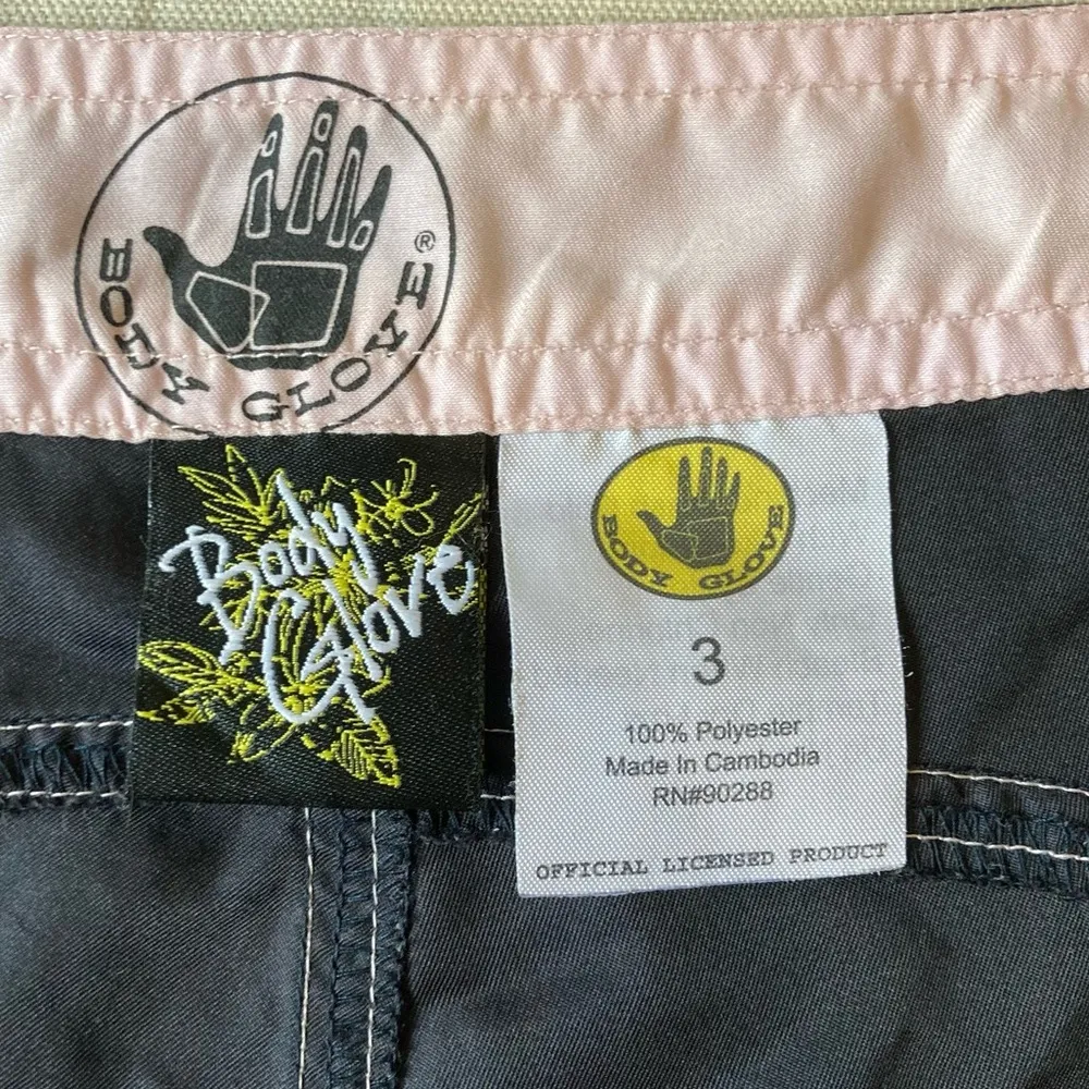 Body Glove Women's Black Swim Boardshorts Y2K - Image 6