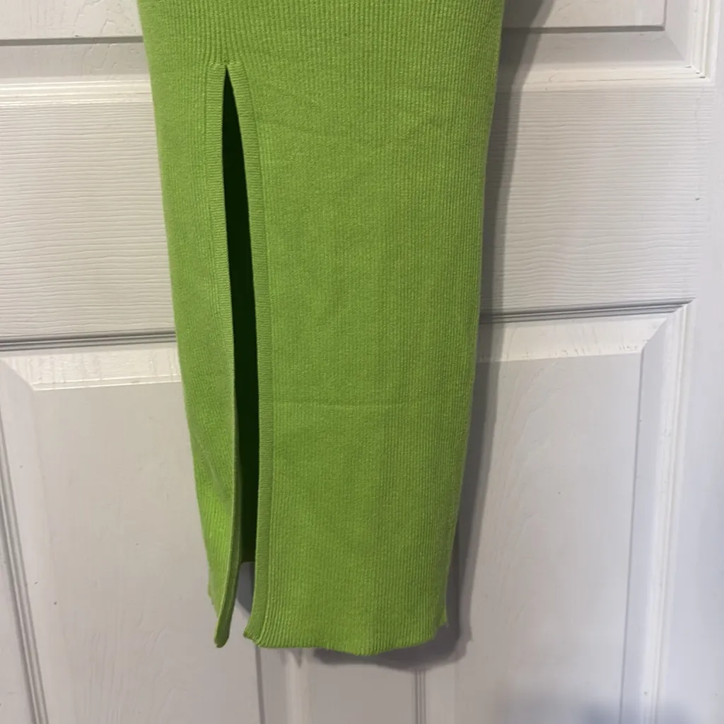 Sorelle UK Neon‎ Green Ribbed Maxi Skirt With High Slit Size XS - Image 2