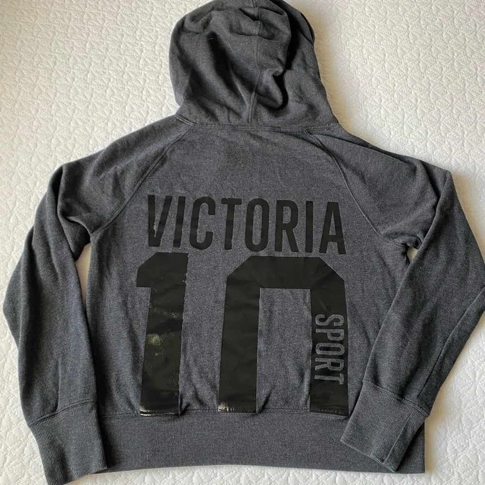 Victoria’s Secret VSX Sport Perfect 10 Gray Hoodie Sweatshirt Jacket Size Small - Image 2