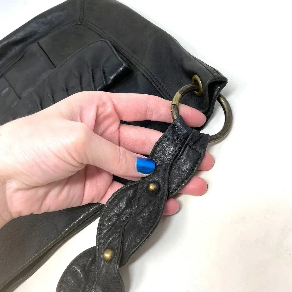 Betsy Johnson Vintage Black Vegan Leather Western Horseshoe Shoulder Bag‎ - Image 8