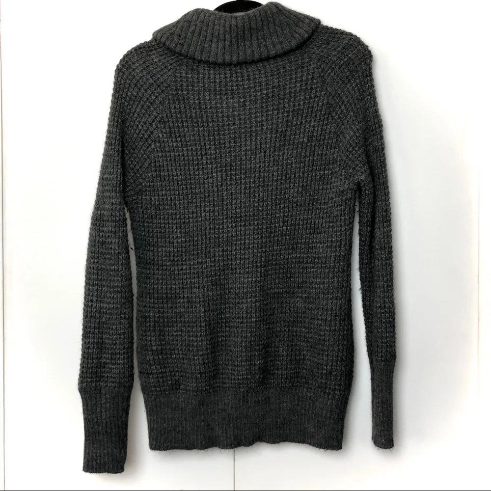 Ann Taylor LOFT Chunky Deep V Neck Sweater Gray - Image 5